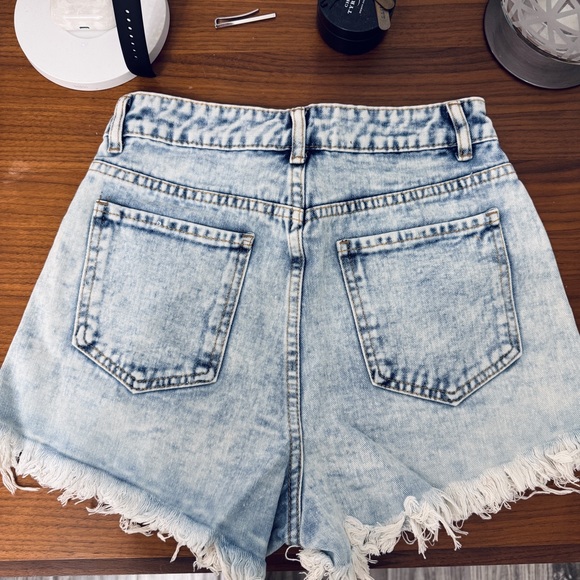 Light Wash Blue Denim Shorts Distressed Ripped High Waist Raw Hem - Picture 10 of 11